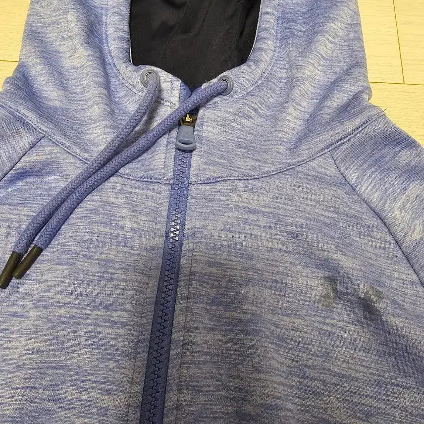 [BUNJANG] Under Armour Zip-Up Hoodie - Size S / 언더아머 집업후디 S사이즈