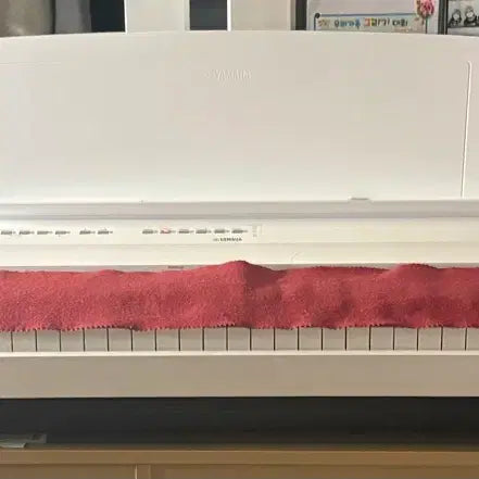 [BUNJANG] Yamaha P-105 Digital Piano White / YAMAHA P-105 야마하 디지털 피아노 건반 화이트