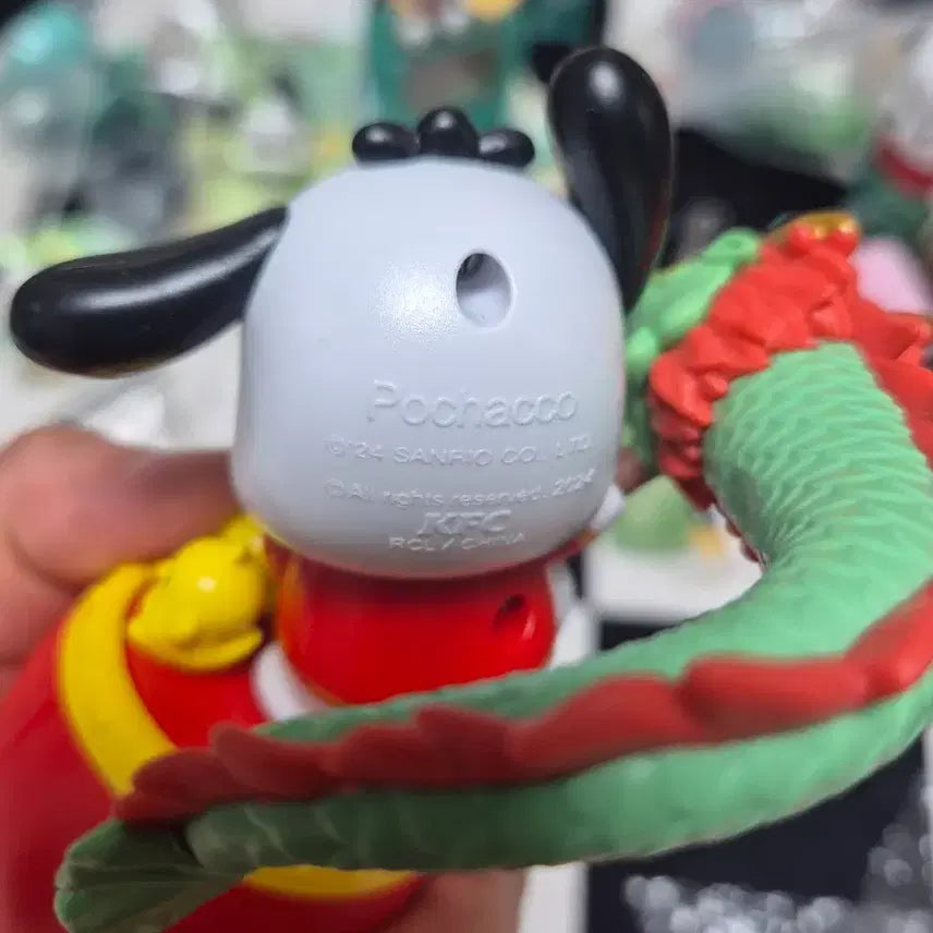 [BUNJANG] Sanrio Pochacco Lunar New Year 2024 KFC Figure / 2024년 중국 산리오 용의해 KFC 포차코 피규어