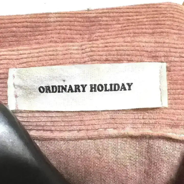 [BUNJANG] Ordinary Holiday Corduroy Shirt / 오디너리홀리데이 코듀로이 골덴 셔츠 남방
