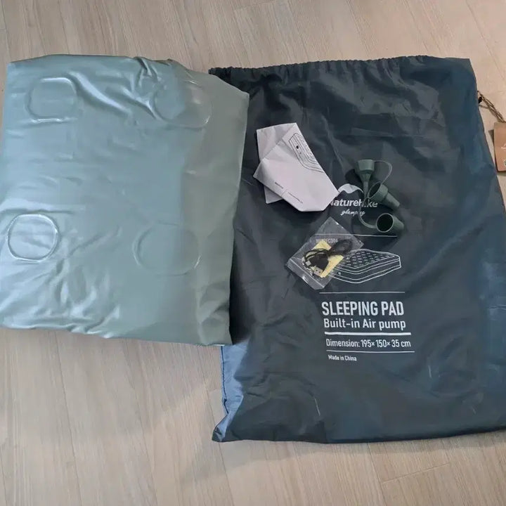[BUNJANG] Naturehike Self-Inflating Air Mattress 195*150*35cm / 네이처하이크 에어매트 자충식 195*150*35cm