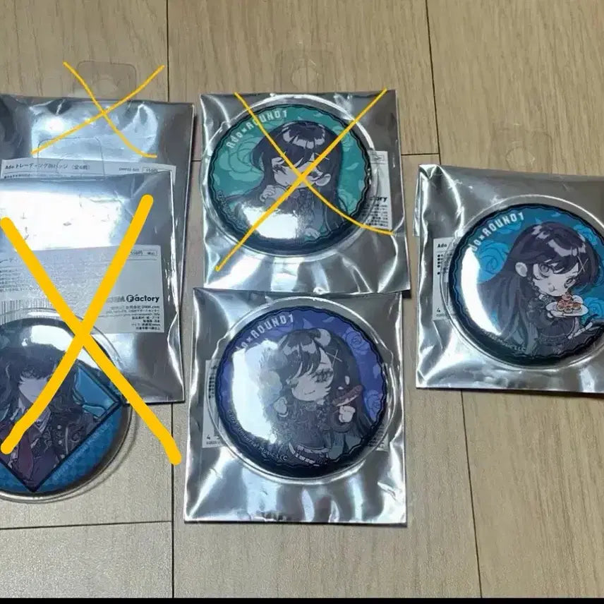 [BUNJANG] AdoxRound1 Collaboration Trading Can Badge Set / 아도 트레이딩 캔뱃지 판매합니다 AdoxRound1 콜라보