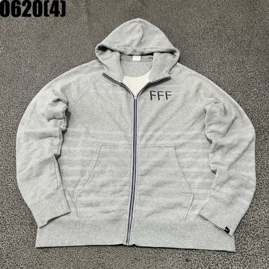 [BUNJANG] Nike Grey FFF Hooded Zip-Up (Vintage) / [XL] 나이키 | 그레이 FFF 후드집업 (빈티지 0620)