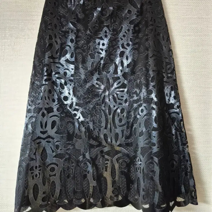 [BUNJANG] DEWL Punch Lace Skirt Black / (DEWL) 블랙 스커트