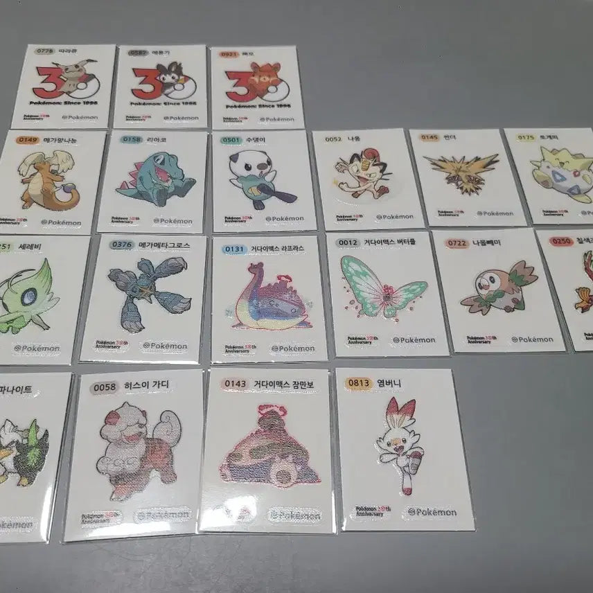 [BUNJANG] Pokemon 30th Anniversary Stickers Bundle Set / 포켓몬 30주년 띠부씰 팝니다.