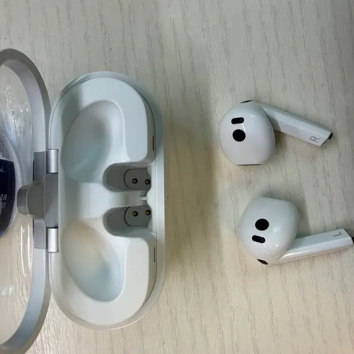 [BUNJANG] Samsung Galaxy Buds 3 White / 갤럭시버즈 3 화이트