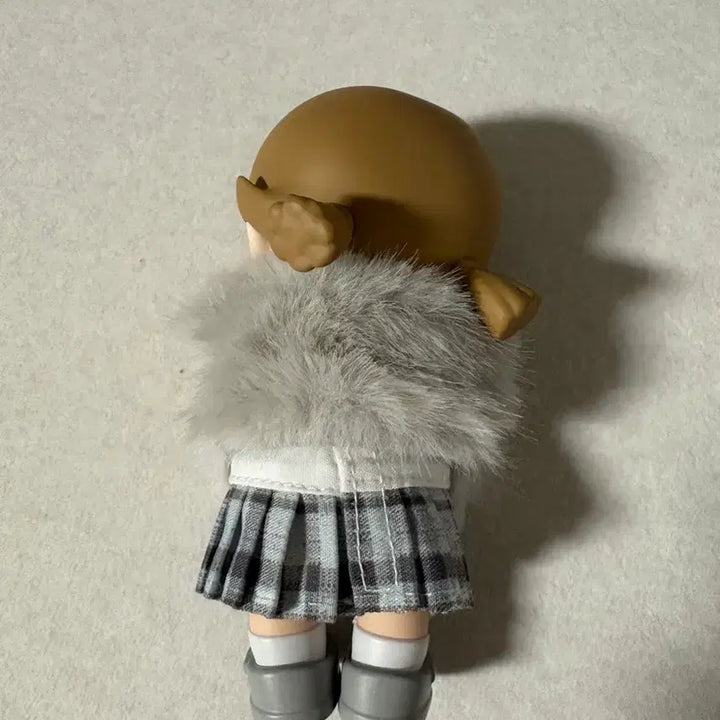 [BUNJANG] POP MART Baby Molly Winter Fit "First Snow" Figure / 팝마트 베이비몰리 윈터핏 첫눈이 내렸어요