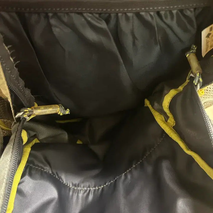 [BUNJANG] Columbia French Lake 27L Hiking Backpack / 컬럼비아 프렌치레이크 27 등산 배낭