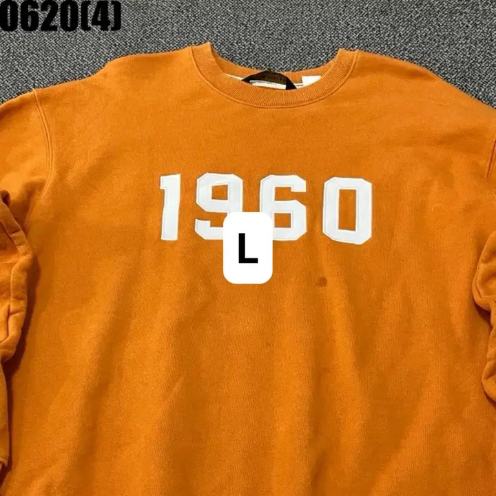 [BUNJANG] Uniform Bridge Orange Sweatshirt (Vintage 0620) / [L] 유니폼브릿지 | 오렌지 맨투맨 (빈티지 0620)