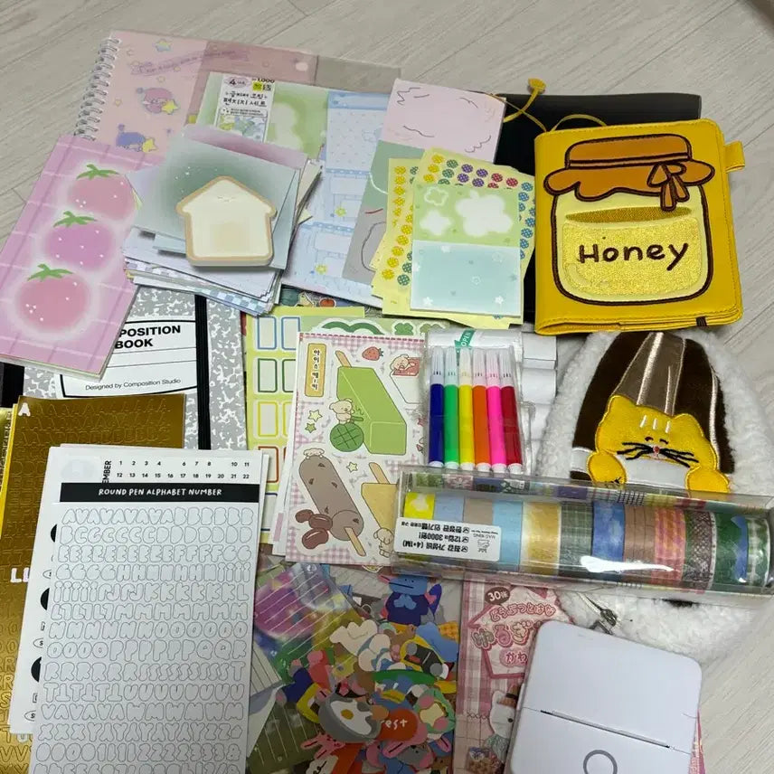 [BUNJANG] DIY Diary Supplies: Stickers, Notepads, Masking Tape, Washi Paper / 다꾸 용품 스티커 떡메모지 마스킹 테이프 모조지 다이어리