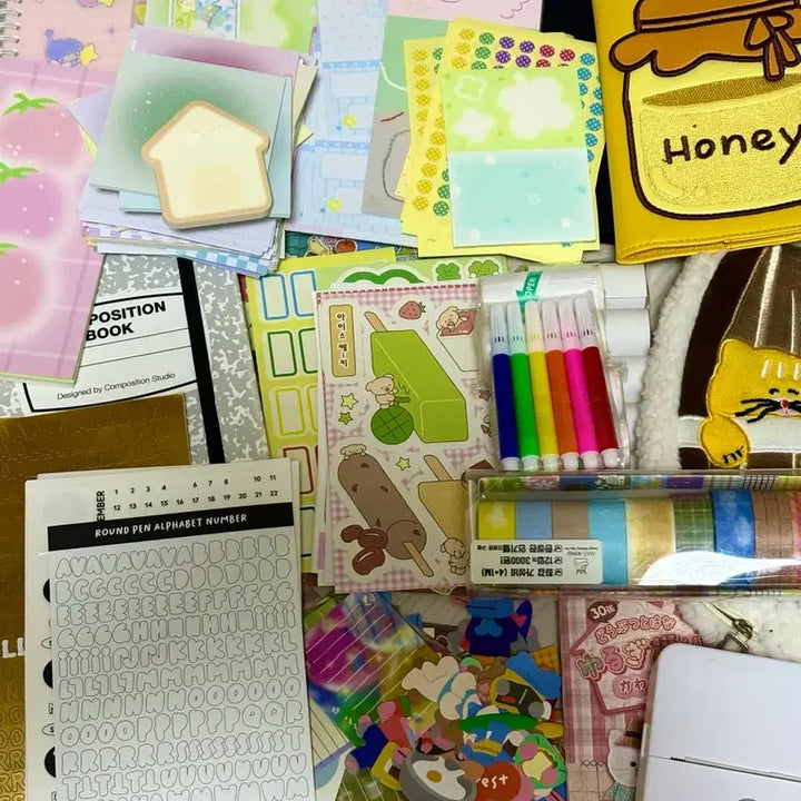 [BUNJANG] DIY Diary Supplies: Stickers, Notepads, Masking Tape, Washi Paper / 다꾸 용품 스티커 떡메모지 마스킹 테이프 모조지 다이어리