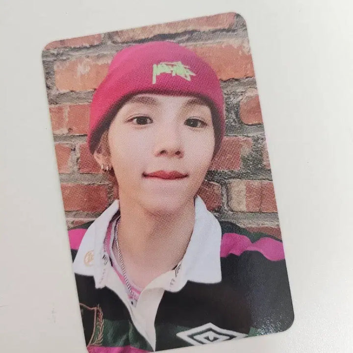 [BUNJANG] RIIZE Shotaro Get A Guitar B&amp;N Exclusive Version Photocard / 쇼타로 겟어기타 B&amp;N 익스클루시브