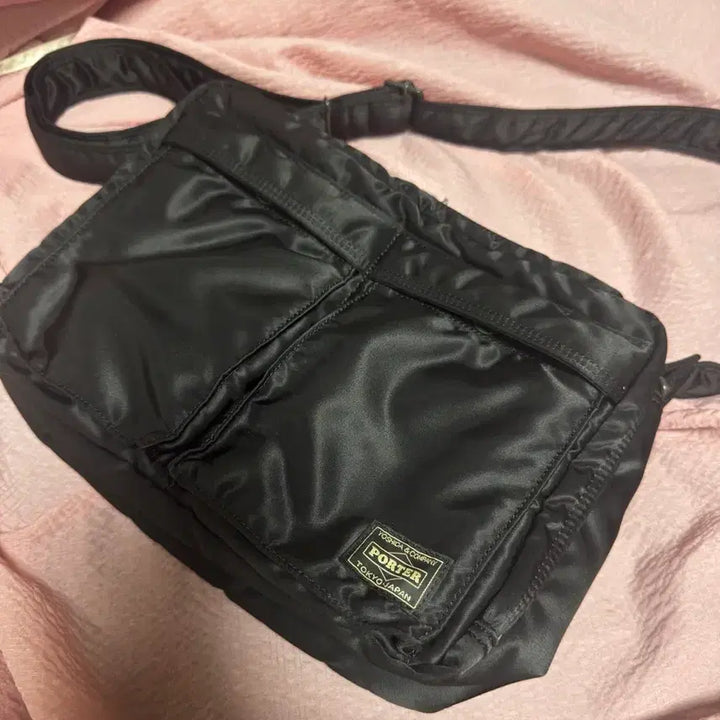 [BUNJANG] Porter All New Tanker Sling Bag Large Black / 포터 올 뉴 탱커 슬링백 집 라지 블랙