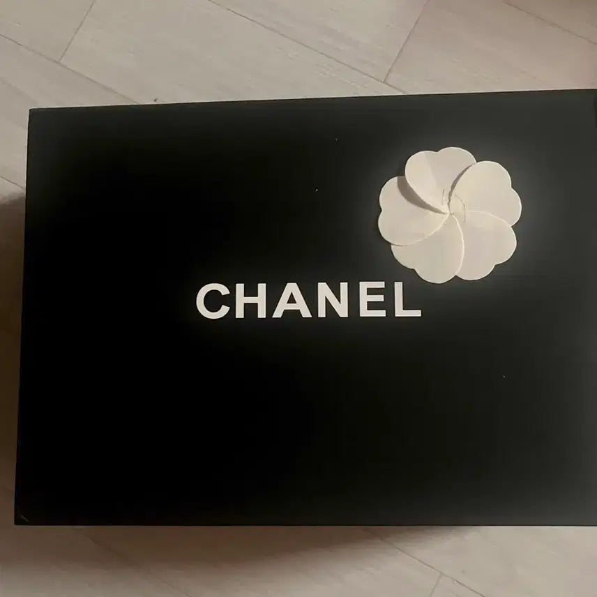 [BUNJANG] Chanel Lambskin Quilted Tote Bag Shoulder Bag Black / 샤넬 램스킨 퀼팅 토트백 숄더백 블랙
