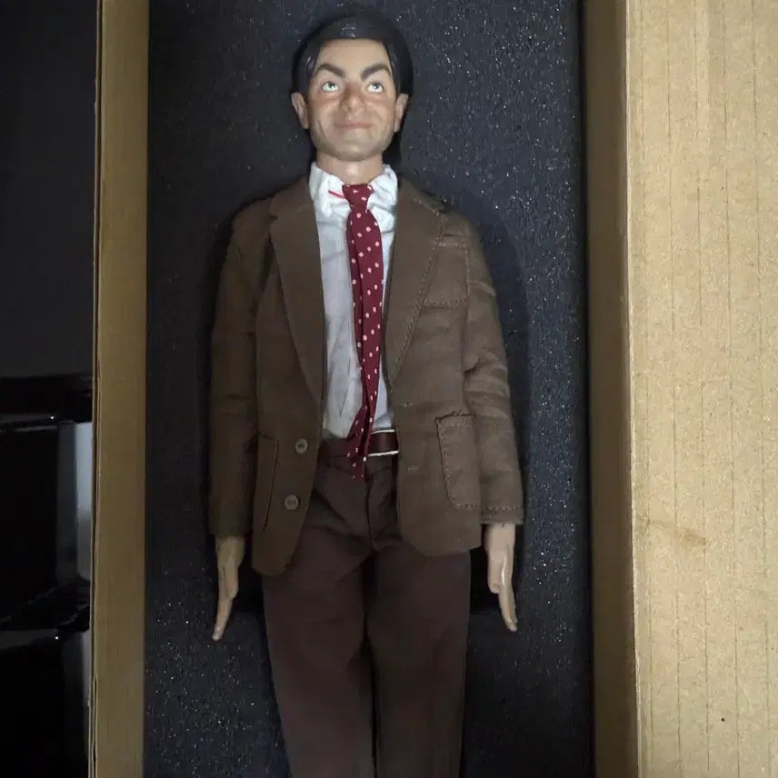 [BUNJANG] Enterbay Mr. Bean 1:6 Scale Action Figure (Used) / 엔터베이 미스터 빈 1:6 스케일 액션 피규어 개봉 중고품 판매합니다.