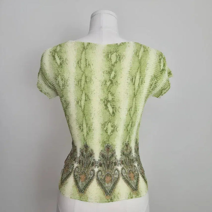 [BUNJANG] Japan Green Paisley Pleated Short-Sleeve T-Shirt / 재팬 연두 페이즐리 플리츠 반팔 티셔츠