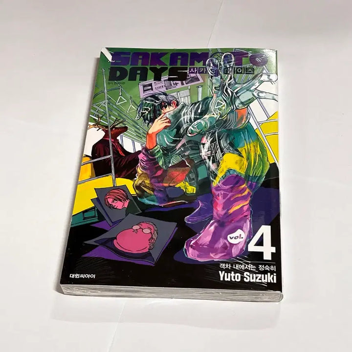 [BUNJANG] Sakomoto Days Volume 4 First Edition with Special Postcard Set (Sealed) / 미개봉 사카데이 4권 초판 특전 엽서 만화책 사카모토데이즈 나츠키 나구모