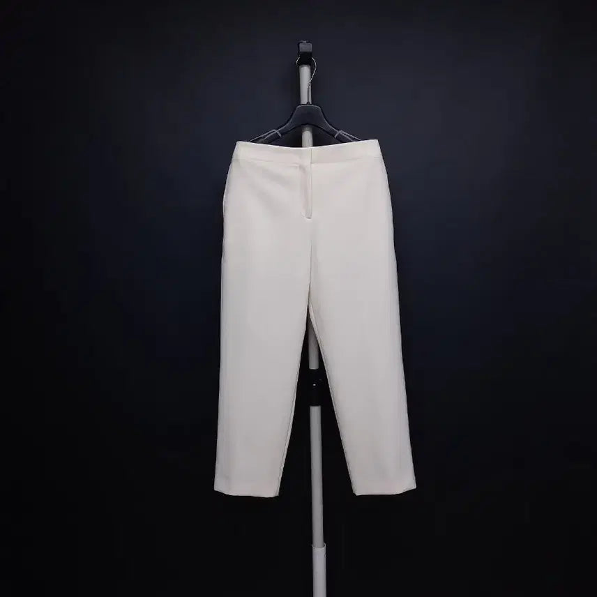 [BUNJANG] Latt by T Tapered Pants Spring/Summer/Fall Ivory / 래트바이티 LATT BY T 춘하주 테이퍼드 팬츠 67 27.28