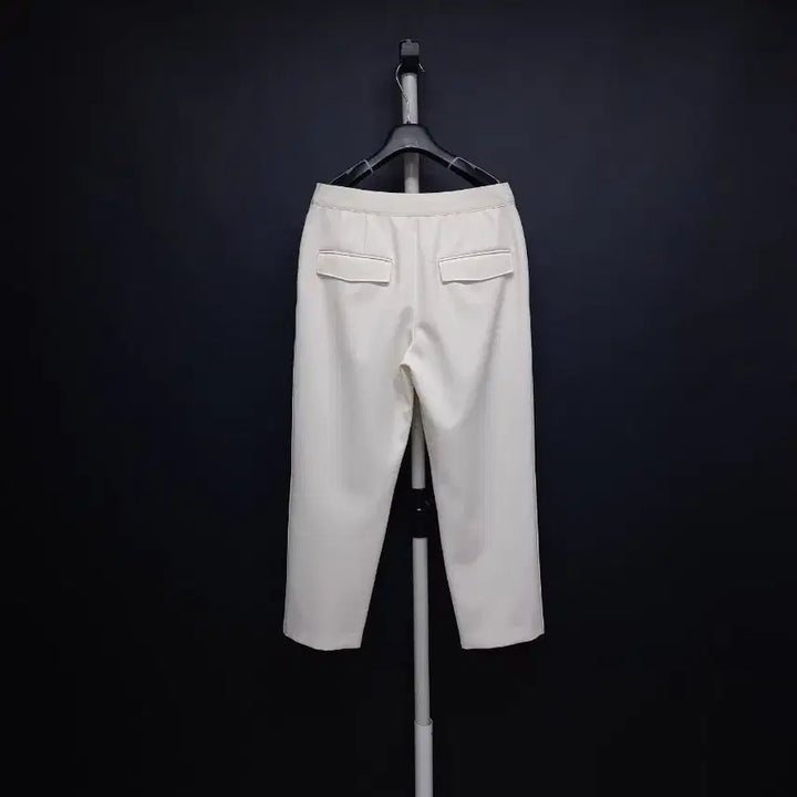[BUNJANG] Latt by T Tapered Pants Spring/Summer/Fall Ivory / 래트바이티 LATT BY T 춘하주 테이퍼드 팬츠 67 27.28