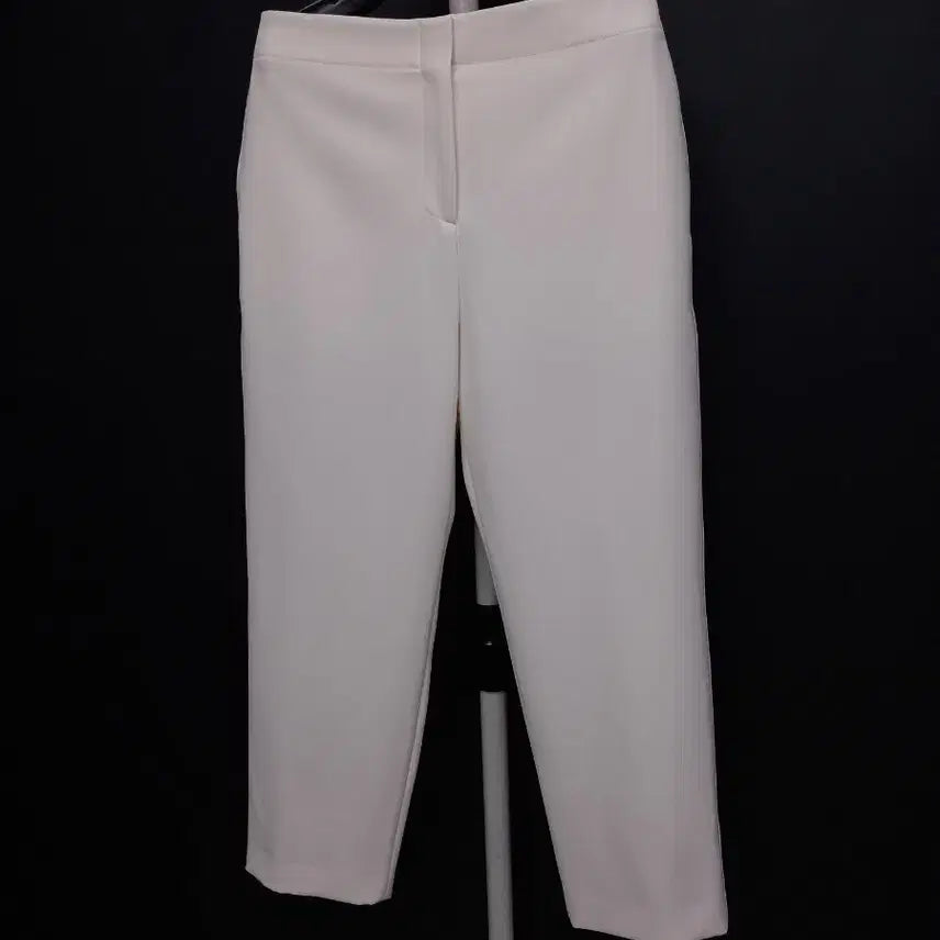 [BUNJANG] Latt by T Tapered Pants Spring/Summer/Fall Ivory / 래트바이티 LATT BY T 춘하주 테이퍼드 팬츠 67 27.28