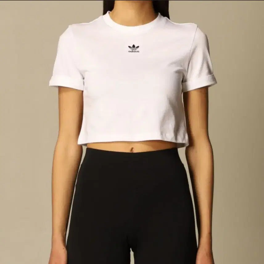 [BUNJANG] Adidas Originals Trefoil Cropped Short Sleeve T-Shirt White / 아디다스 오리지널 트레포일 크롭 반팔 티셔츠 화이트