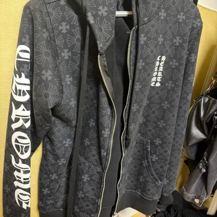 [BUNJANG] Chrome Hearts Hoodie Zip-up M / 크롬하츠 후드집업 M