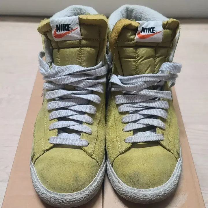 [BUNJANG] Nike Blazer Mid Premium Vintage Suede Sneakers (265mm) / 나이키 블레이저 미드 프리미엄 빈티지 스웨이드 265 mm
