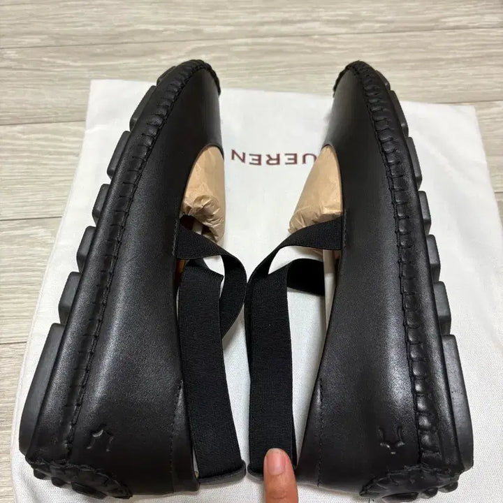 [BUNJANG] Quirin Ballerina 16 - 245 / 쿠에른 발레리나 16 245