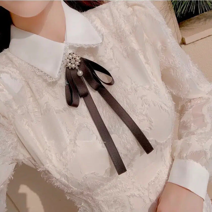 [BUNJANG] Cream Dress with Detachable Pearl Ribbon Brooch (Size S) / 진주리본브로치 크림원피스