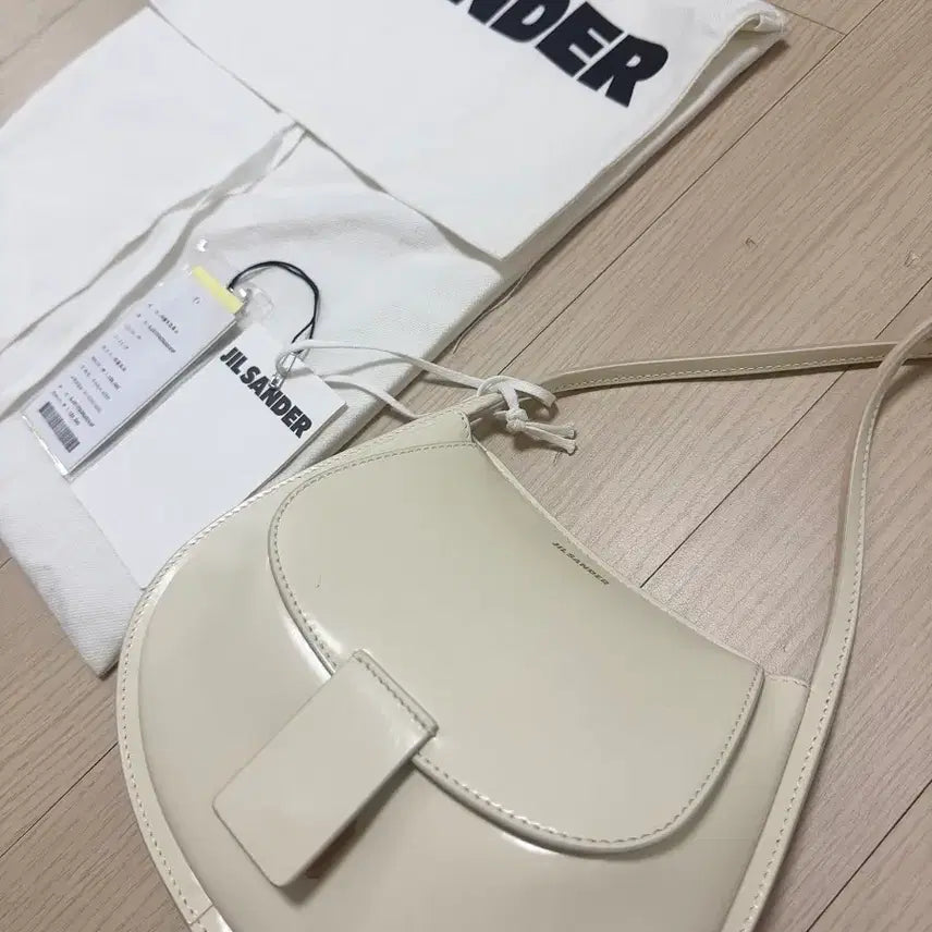 [BUNJANG] Jil Sander Crescent Mini Crossbody Bag / 질샌더 크레센트 미니 크로스백
