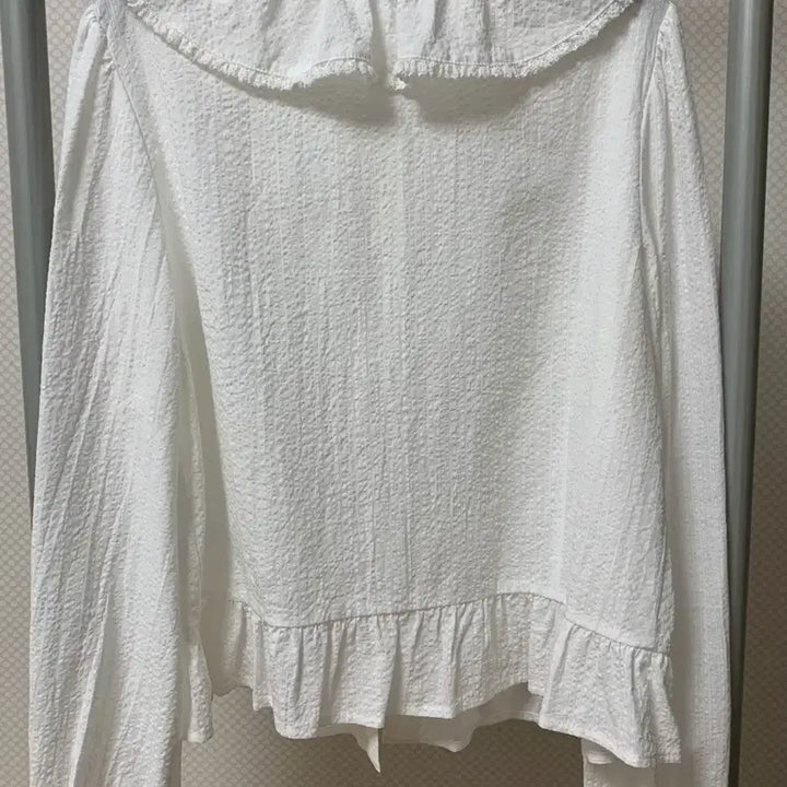 [BUNJANG] CC Collect Blouse White / cc콜렉트 블라우스