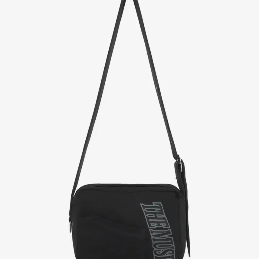 [BUNJANG] The Museum Visitor Kangaroo Pocket Mini Crossbody Bag Black / 더뮤지엄비지터 캥거루 포켓 미니 크로스백 블랙