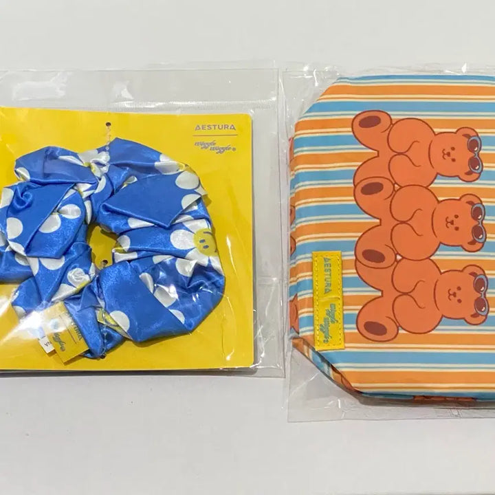 [BUNJANG] AESTRA Wigglwiggl Bear Pouch + Hair Scrunchie Set / 에스트라 위글위글 베어 파우치 +헤어 스크런치 세트