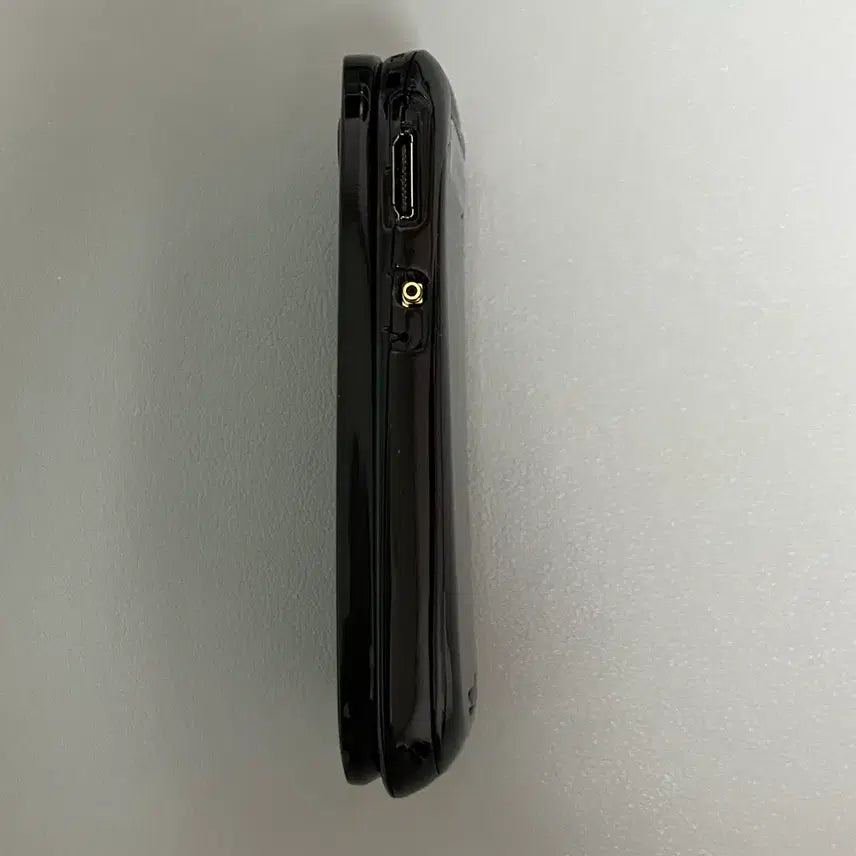 [BUNJANG] Samsung Anycall Kobi F Folder Phone Black / 삼성 애니콜 코비f 폴더폰 블랙