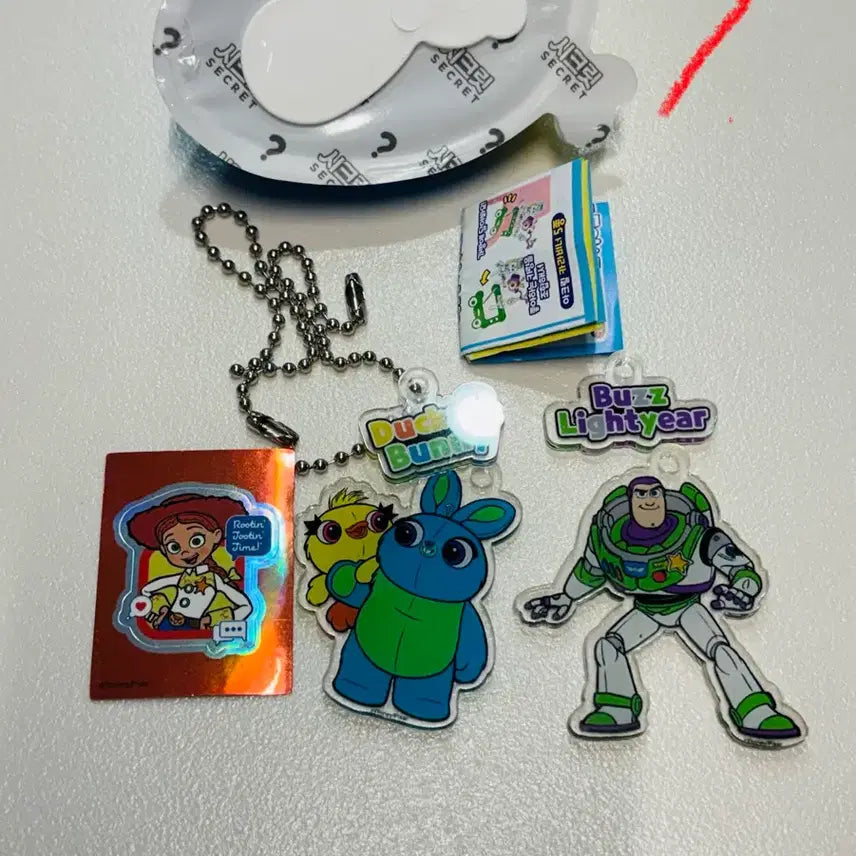 [BUNJANG] Kinder Joy Secret Toy Story 5 GS25 / [새상품]킨더조이 시크릿 토이스토리5 gs25