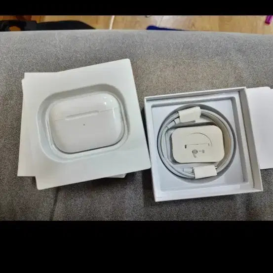 [BUNJANG] Apple AirPods Pro 2nd Generation Full Box Package / 에어팟 프로 2 풀박스 패키지