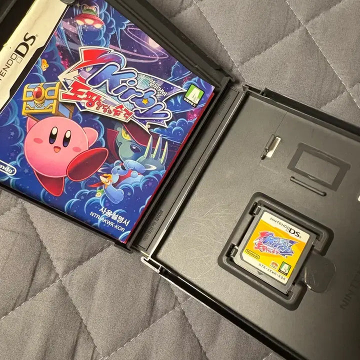 [BUNJANG] Nintendo DS Kirby: Squeak Squad / 닌텐도 DS 별의 커비 도팡일당의 습격 판매해요