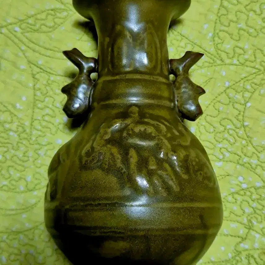 [BUNJANG] Celadon Porcelain Vase with Fish and Children Motif / 다엽말유 어문양이서수문 도자기