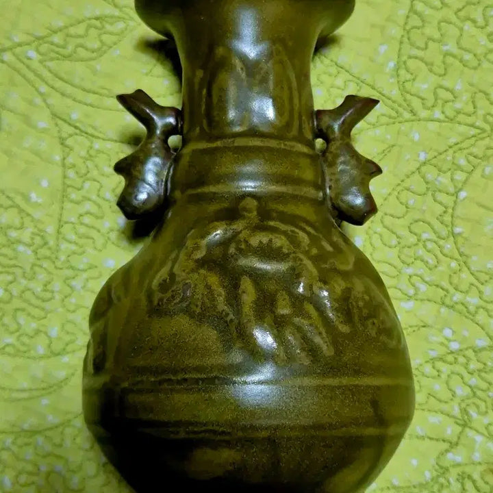[BUNJANG] Celadon Porcelain Vase with Fish and Children Motif / 다엽말유 어문양이서수문 도자기