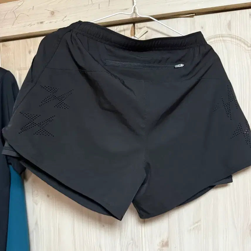 [BUNJANG] Running Life Shorts Black L / 러닝라이프 반바지 블랙 L