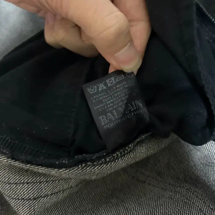 [BUNJANG] Balmain Black Biker Jeans / 발망 블랙 바이커진 데미지