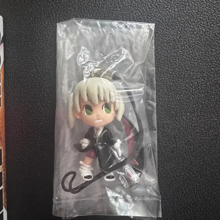 [BUNJANG] Soul Eater Maka &amp; Death the Kid Figure Keychain / (일괄)소울이터 마카, 데스더키드 피규어 키링