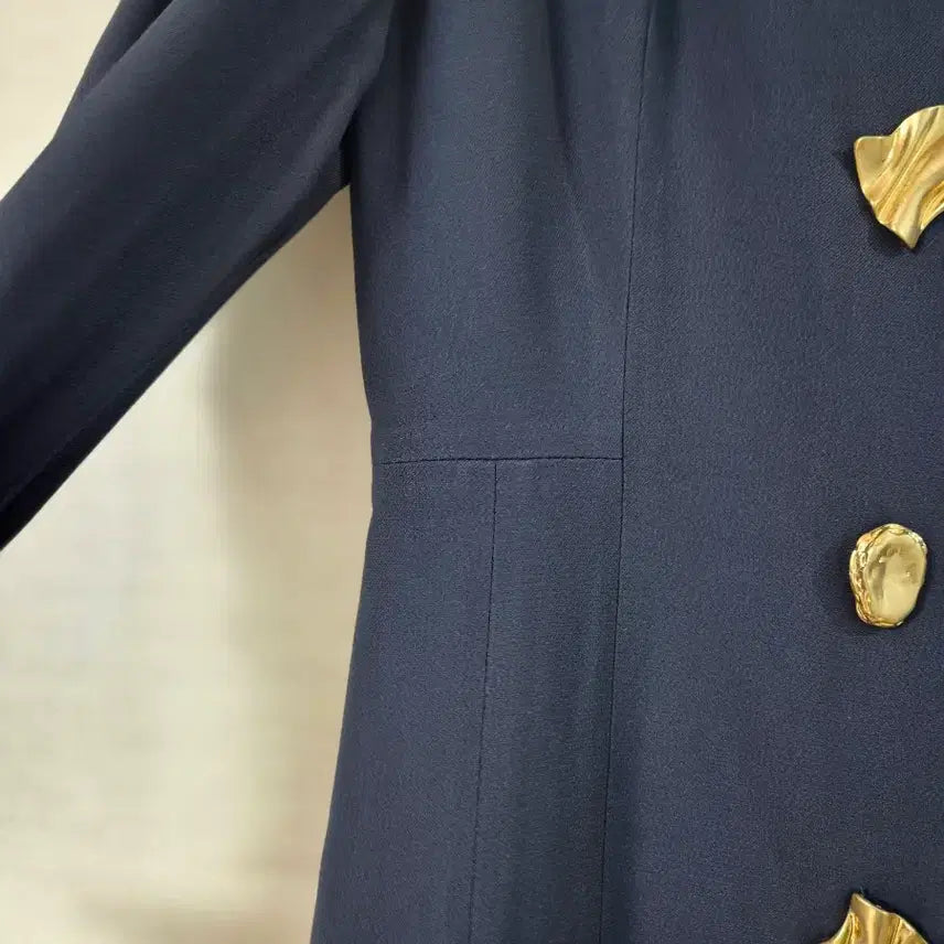 [BUNJANG] MICHAA Square Neck Dress with Gold Buttons / [MICHAA] 미샤 금장 단추 스퀘어넥 원피스