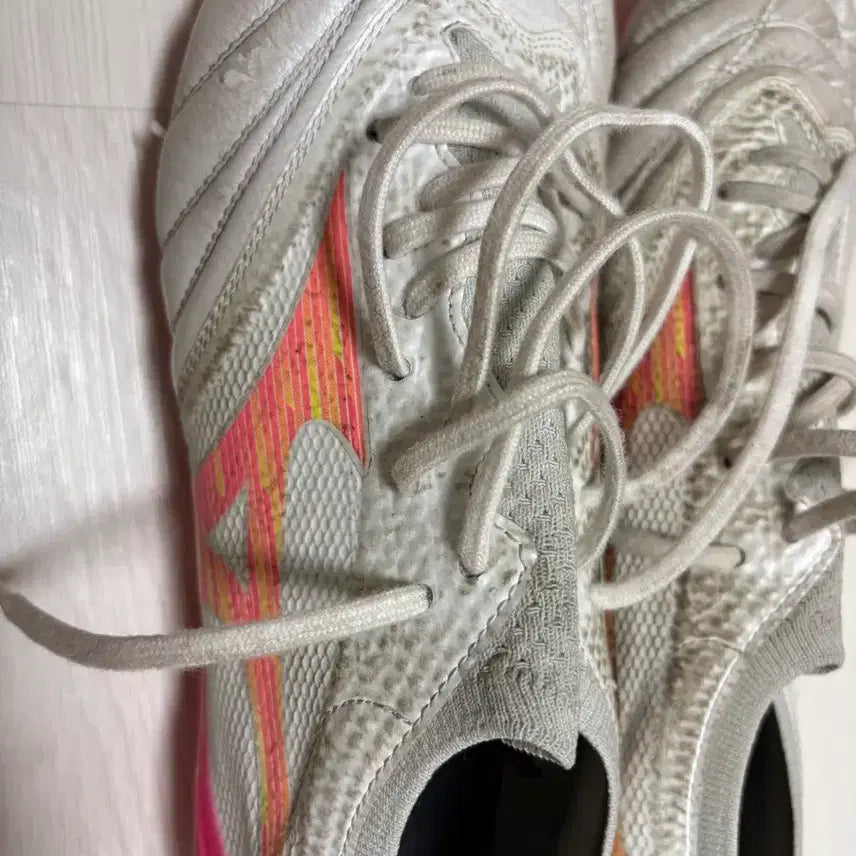 [BUNJANG] Mizuno Morelia Neo Elite AG 260 Soccer Cleats / 미즈노 모렐리아 네오 엘리트 Ag 260