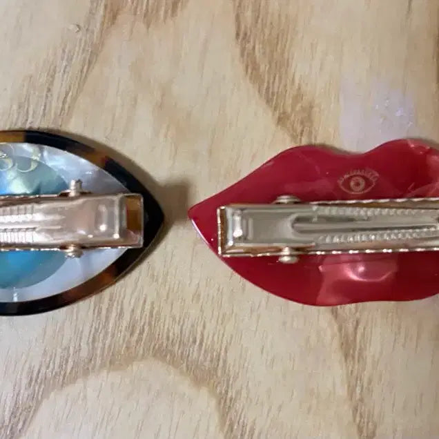 [BUNJANG] Kukusujete Handmade Hairpin (Eye, Lips) / 쿠쿠수제뜨 헤어핀 눈, 입술