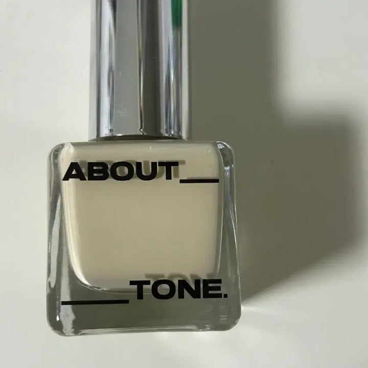 [BUNJANG] About Tone Skin Layer Fit Foundation SPF30 PA++ 21 Warm Light / 어바웃톤 스킨 레이어 핏 파운데이션 21호웜라이트