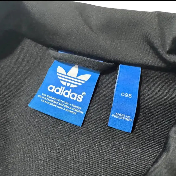 [SOLD OUT] 아디다스 트랙탑 검정