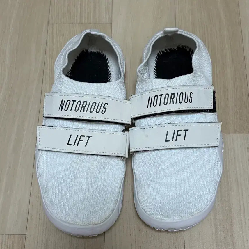 [BUNJANG] Notorious Lift Deadlift Shoes All White Size 240 / 노토리우스리프트 웨이트화/데드리프트화 올화이트 240 싸게 팔아요! (깔
