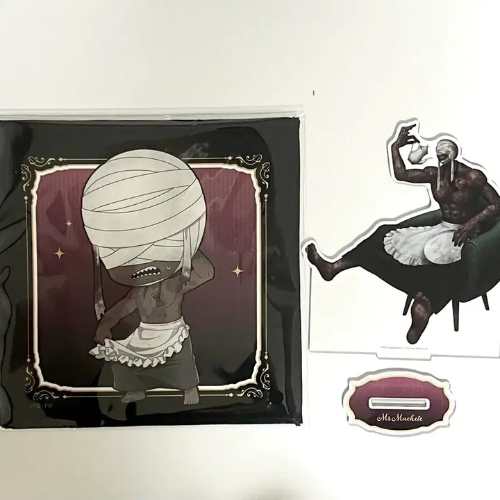 [BUNJANG] Homiscypher Machete Maid Outfit Acrylic Stand &amp; Lens Cloth / 호미사이퍼 웨이터 마체테 아크릴 스탠드, 안경닦이