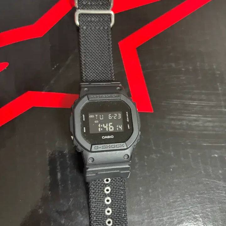[BUNJANG] G-Shock DW5600BB Mesh Strap Watch / 지샥 DW5600BB